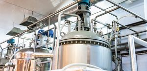 Kessel in Industrieanlage
